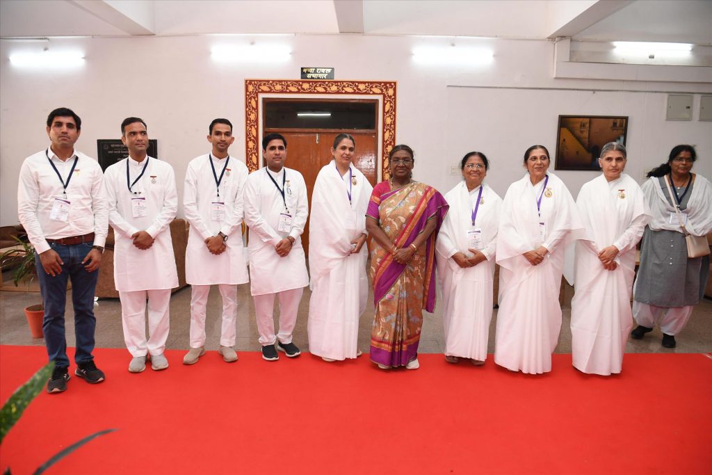 Meeting with Smt. Droupadi Murmu Ji, Her Excellency the President of India